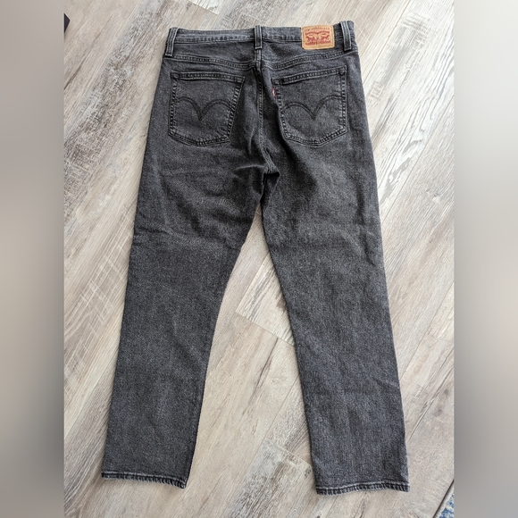 Levi's Wedgie Straight Jeans - Picture 3 of 4